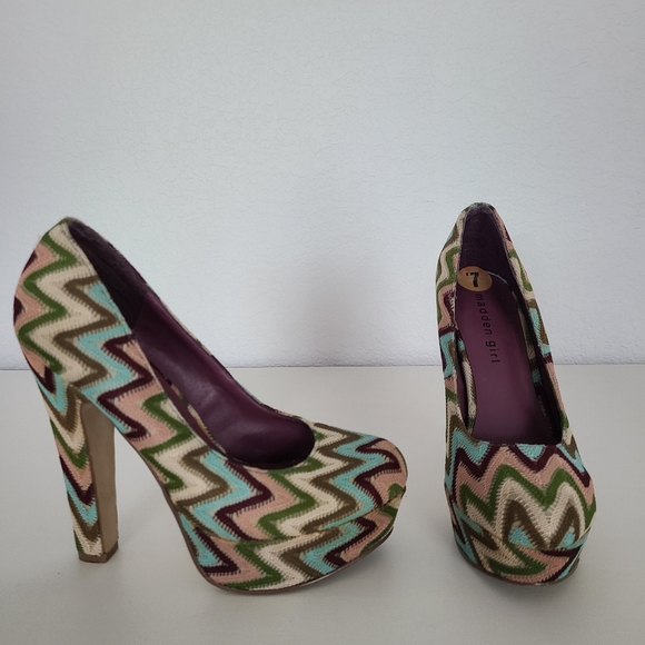 Madden Girl by Steve Madden size 7 - Picture 1 of 4